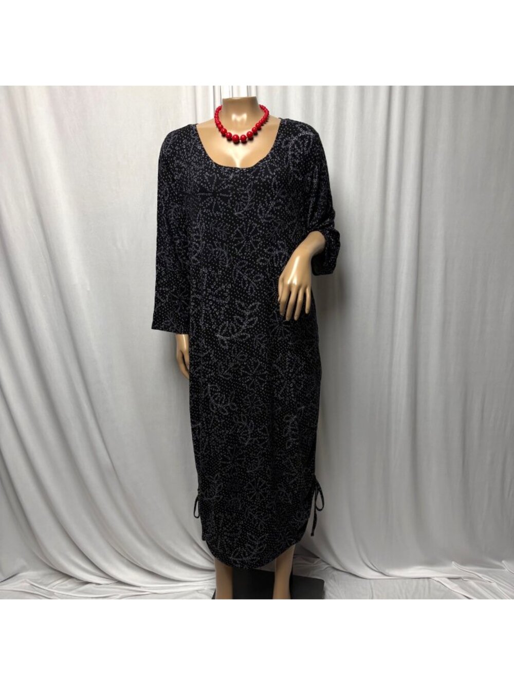 Terra & Sky 3X Plus Maxi Dress Size 24W 26W Black Floral Ruched Sides Stretch